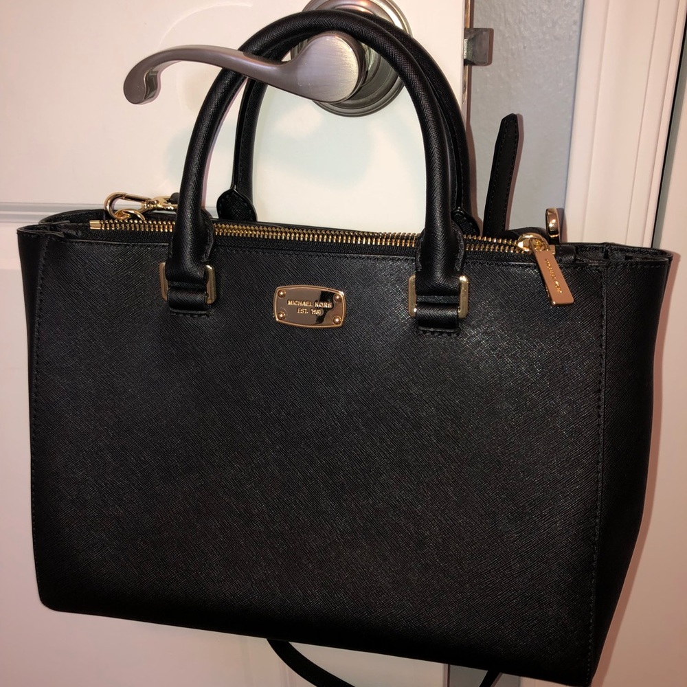 Michael Kors Purse/crossbody bag